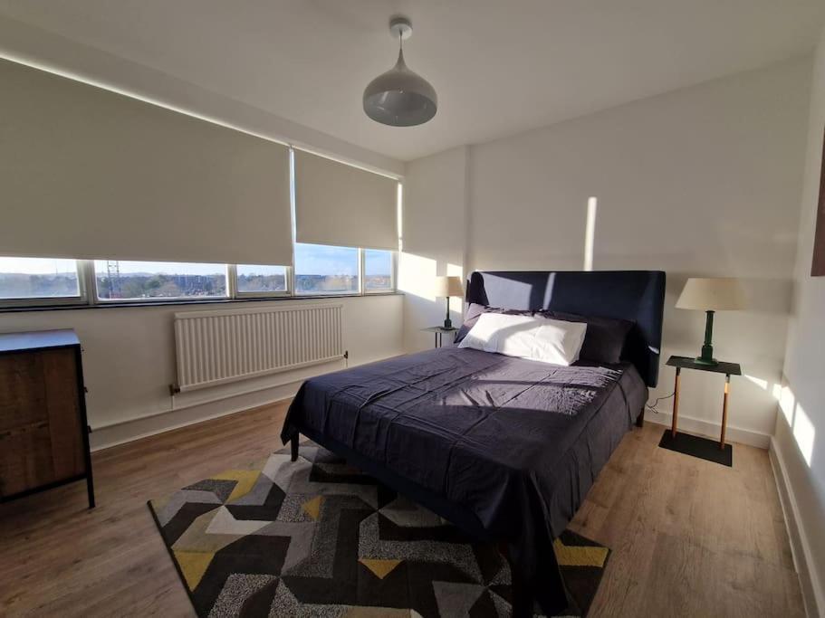 Newly Renovated Apartment! London Exterior photo